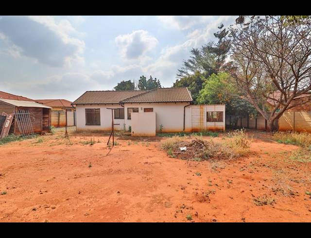 3 BEDROOM HOUSE FOR SALE IN CLARINA